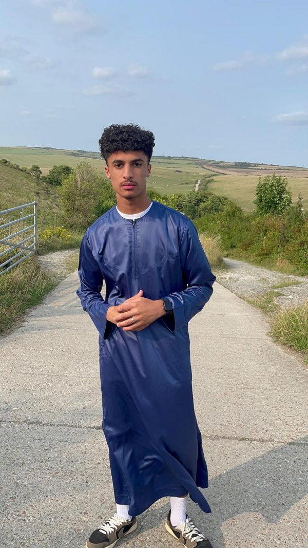 Blue Emirate thobe - Image 8
