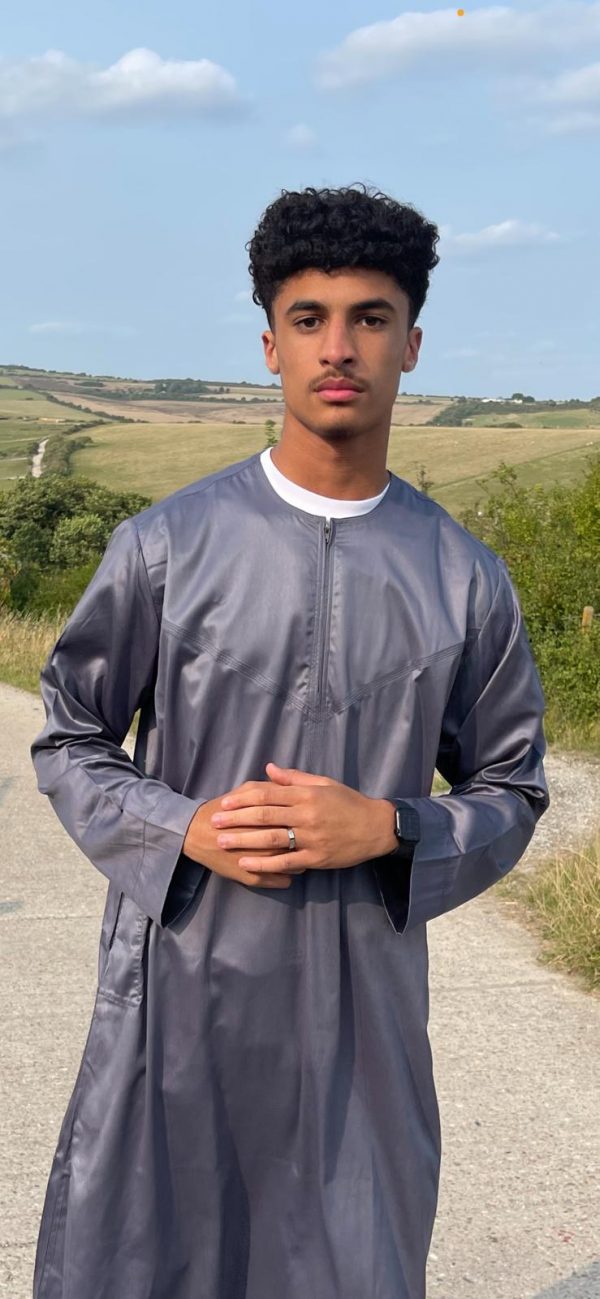Gray Emirate thobe